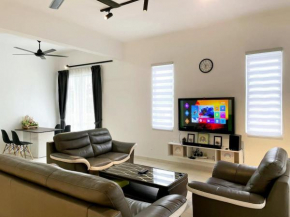 Cozy living 2 Storey Haus 4Room10Pax-Near Icon City